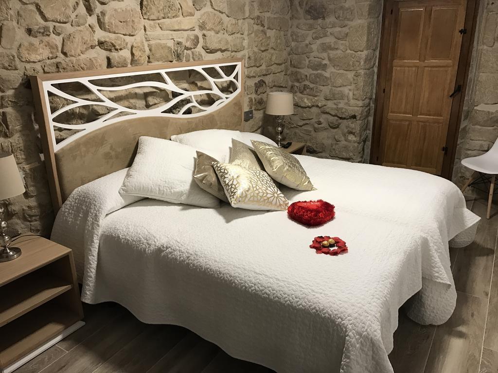 サマニエゴ La Casona De Alutiz & Bodegaゲストハウス エクステリア 写真